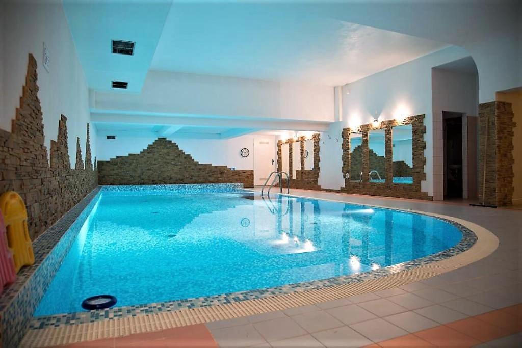 Radowid 14 W Centrum Z Basenem Apartament